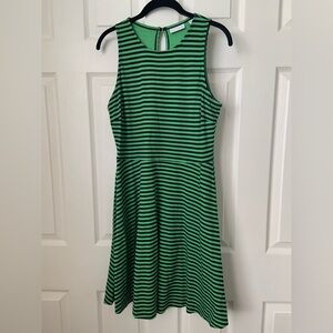 New York & Company Fit& Flare Dress with pockets, Large